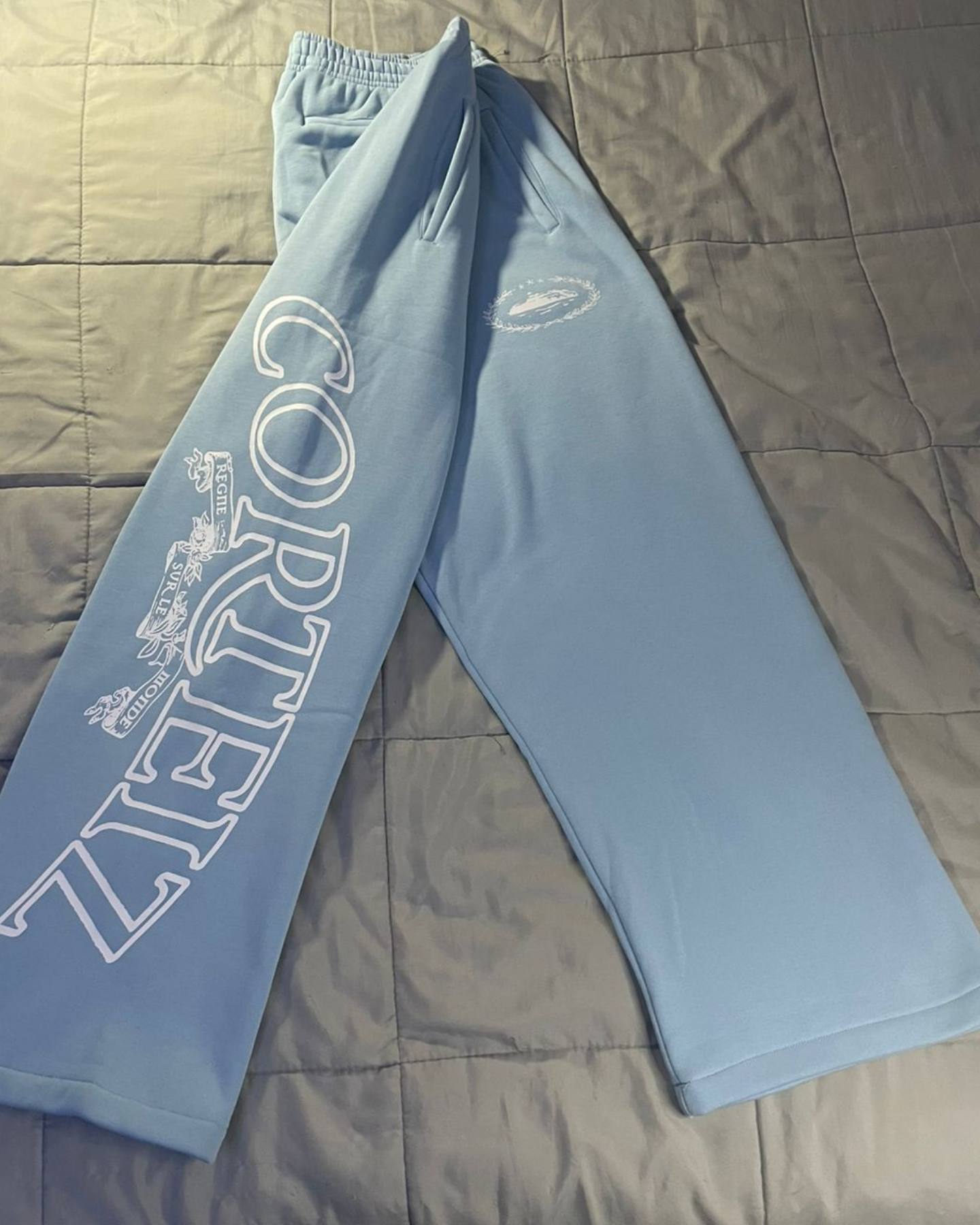 Corteiz Superior Royale Open Hem Pant kit-blue